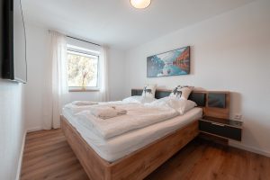 Schlafzimmer mit Blick auf den Alpsee