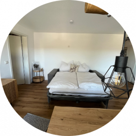 Auszieh-Sofa mit echter Matratze für 2 Personen